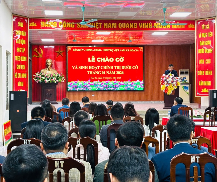 Hòa Xá trang trọng lễ chào cờ, sinh hoạt chính trị dưới cờ tháng 1/2026- Ảnh 2.