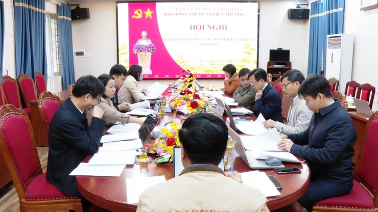 Hội nghị xét khen thưởng các danh hiệu thi đua năm 2025- Ảnh 1.