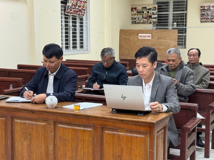 THƯỜNG TRỰC, BAN THƯỜNG VỤ ĐẢNG ỦY XÃ DÂN HÒA DỰ SINH HOẠT CHI BỘ ĐẦU NĂM 2026, TẬP TRUNG TRIỂN KHAI NHIỆM VỤ THÁNG 01 VÀ CÔNG TÁC CHUẨN BỊ BẦU CỬ- Ảnh 13.