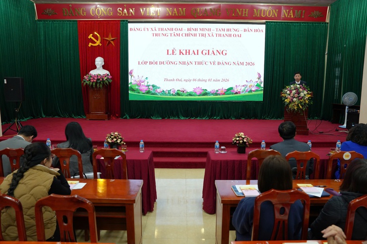 Khai giảng lớp bồi dưỡng nhận thức về Đảng năm 2026- Ảnh 2.