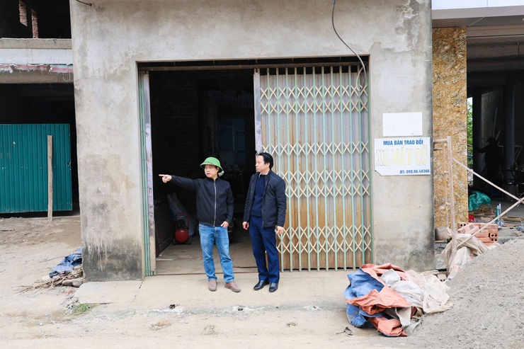 Người dân thôn Chi Nê đồng thuận bàn giao mặt bằng, tạo đà đẩy nhanh tiến độ Dự án cải tạo, nâng cấp tuyến đường Quốc lộ 6 - Trung Hòa- Ảnh 1.