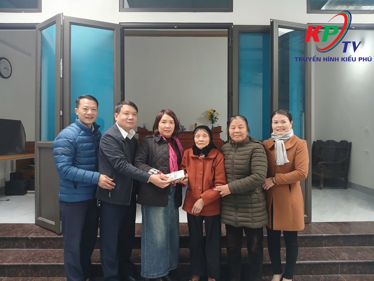 XÃ KIỀU PHÚ: MÁI NHÀ ẤM ÁP – MÙA XUÂN TRỌN VẸN CHO NHỮNG HOÀN CẢNH KHÓ KHĂN- Ảnh 1.