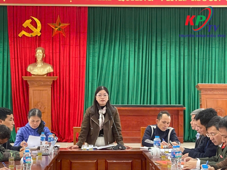 Đồng chí Đào Đức Anh- Phó bí thư thường trực Đảng ủy xã Kiều Phú dự sinh hoạt Đảng với Chi bộ thôn Cấn Hạ- Ảnh 2.