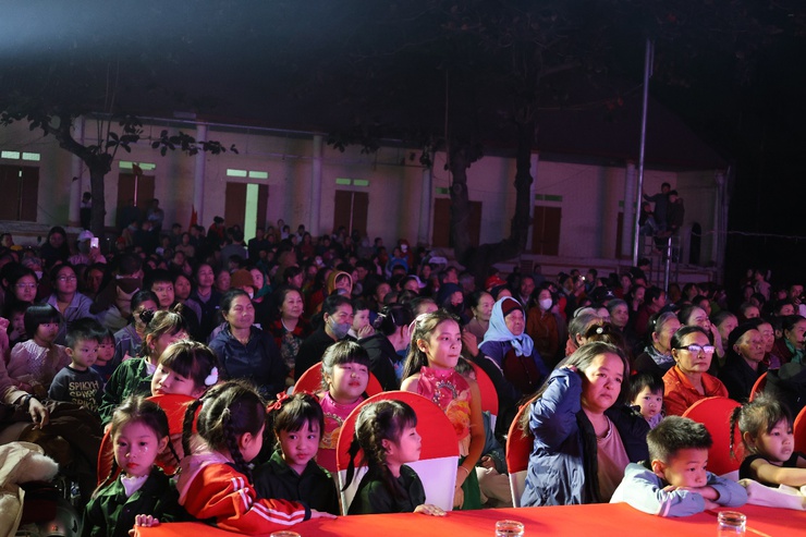 Xã Tiến Thắng chào mừng năm mới 2026, hướng tới 
Đại hội XIV của Đảng- Ảnh 3.