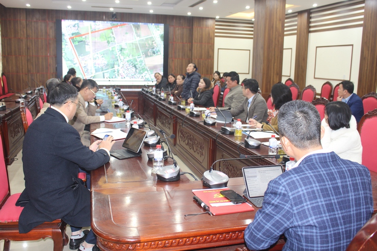 Đồng chí Bí thư Đảng ủy xã Phú Xuyên tiếp công dân chuyên đề xóm Chợ Tía- Ảnh 4.