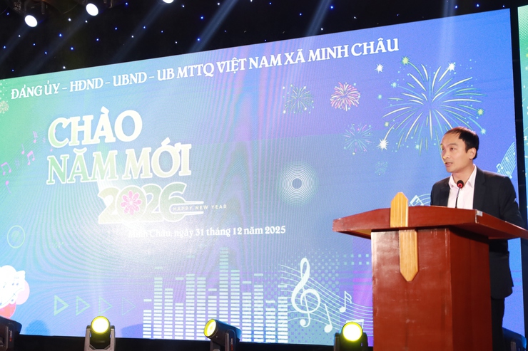 Xã Minh Châu tổ chức giao lưu văn nghệ và bắn pháo hoa chào mừng năm mới 2026- Ảnh 2.