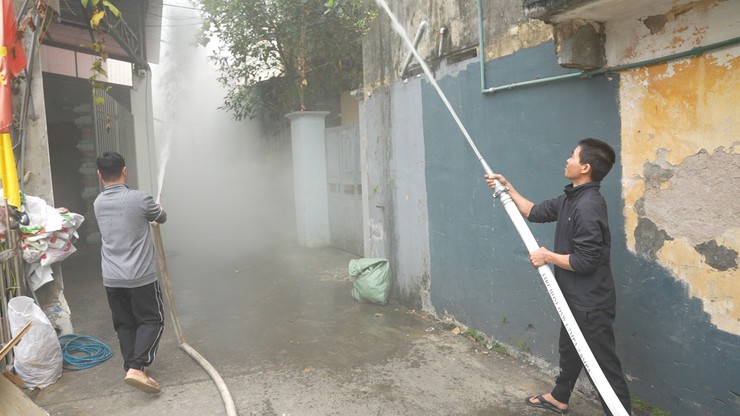 Diễn tập PCCC và cứu hộ cứu nạn, vận hành máy bơm chữa cháy tại thôn Minh Hoà 1 xã Dương Hoà- Ảnh 6.