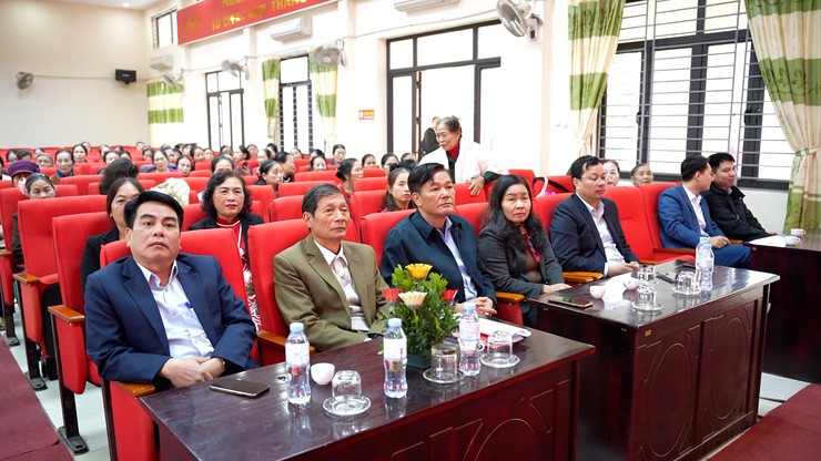 Đại hội thành lập Chi hội Sức khoẻ ngoài trời người trung, cao tuổi xã Dương Hoà lần thứ nhất, nhiệm kỳ 2025–2030- Ảnh 2.