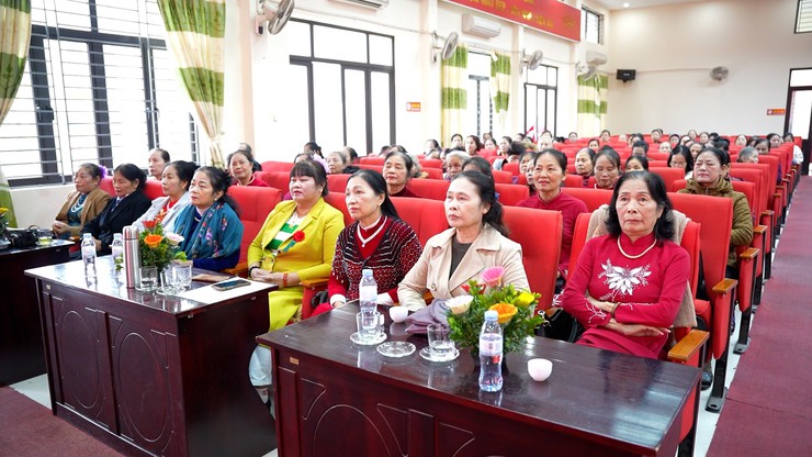 Đại hội thành lập Chi hội Sức khoẻ ngoài trời người trung, cao tuổi xã Dương Hoà lần thứ nhất, nhiệm kỳ 2025–2030- Ảnh 3.