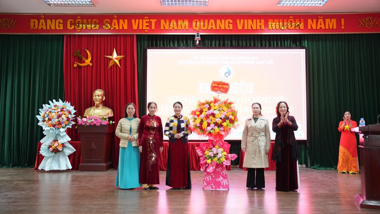 Đại hội thành lập Chi hội Sức khoẻ ngoài trời người trung, cao tuổi xã Dương Hoà lần thứ nhất, nhiệm kỳ 2025–2030- Ảnh 7.