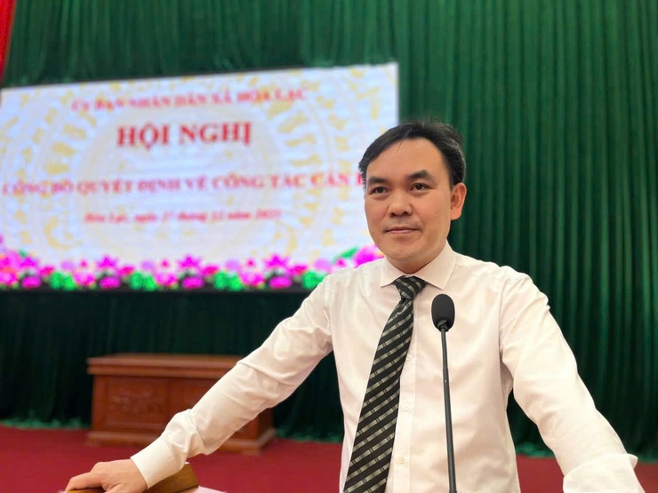 Xã Hòa Lạc công bố công tác cán bộ Phòng Văn hóa – Xã hội và Trung tâm Văn hóa – Thông tin và Thể thao- Ảnh 2.