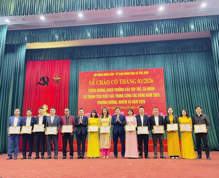 ĐẢNG ỦY-HĐND-UBND-UBMTTQ XÃ SÓC SƠN TỔ CHỨC LỄ CHÀO CỜ THÁNG 01/2026 – MỞ RA MỘT NĂM MỚI VỚI NHIỀU KỲ VỌNG- Ảnh 6.