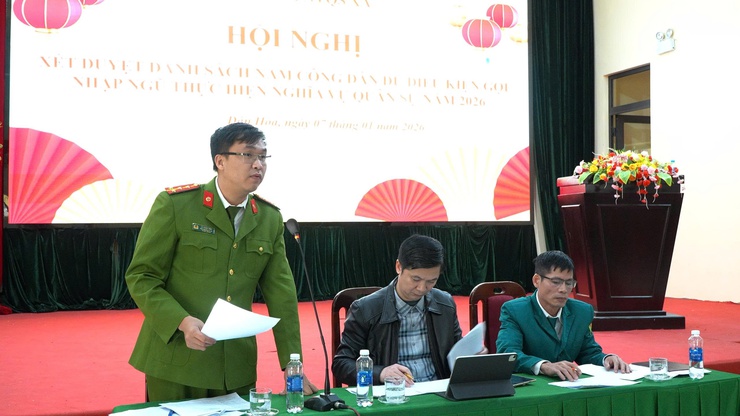 XÃ DÂN HÒA TỔ CHỨC HỘI NGHỊ XÉT DUYỆT DANH SÁCH NAM CÔNG DÂN ĐỦ ĐIỀU KIỆN GỌI NHẬP NGŨ, THAM GIA NGHĨA VỤ CÔNG AN NHÂN DÂN NĂM 2026- Ảnh 4.