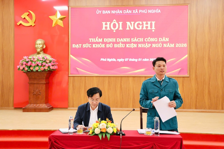 Hội nghị thẩm định danh sách công dân đạt sức khỏe đủ điều kiện nhập ngũ năm 2026- Ảnh 2.