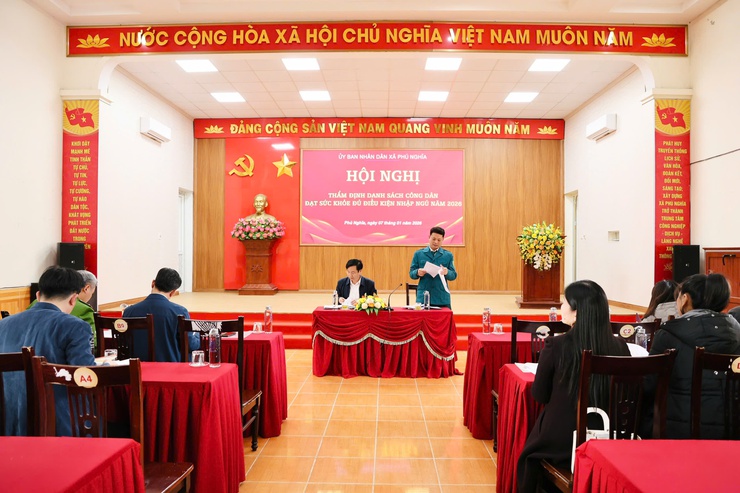 Hội nghị thẩm định danh sách công dân đạt sức khỏe đủ điều kiện nhập ngũ năm 2026- Ảnh 1.