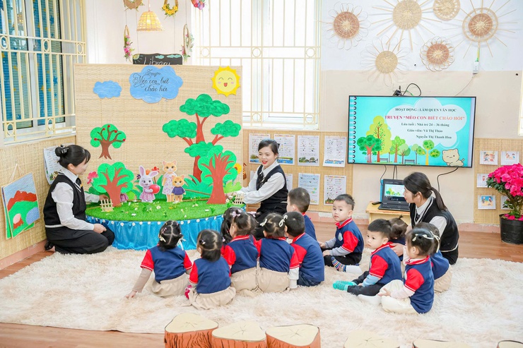 Xã Nam Phù tổ chức kiến tập chuyên đề “Xây dựng môi trường lấy trẻ làm trung tâm” tại Trường Mầm non B Vạn Phúc- Ảnh 6.