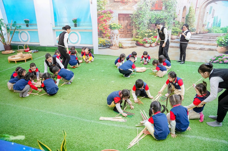 Xã Nam Phù tổ chức kiến tập chuyên đề “Xây dựng môi trường lấy trẻ làm trung tâm” tại Trường Mầm non B Vạn Phúc- Ảnh 17.