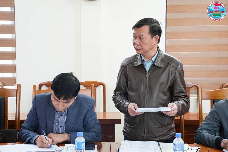 UBND xã Hưng Đạo tổ chức hội nghị nghe báo cáo công tác chuẩn bị Tết Nguyên đán Bính Ngọ năm 2026- Ảnh 4.