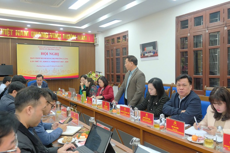 HỘI NGHỊ LẦN THỨ TƯ BAN CHẤP HÀNH ĐẢNG BỘ PHƯỜNG LÁNG KHÓA I, NHIỆM KỲ 2025–2030- Ảnh 5.