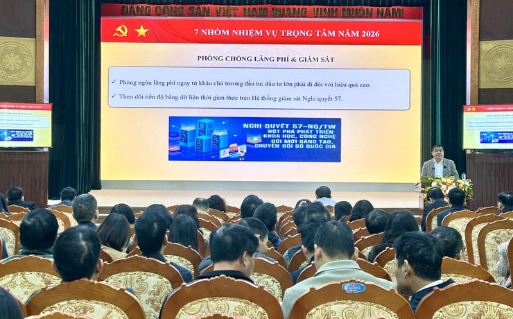 ĐẢNG ỦY XÃ THƯ LÂM QUÁN TRIỆT THÔNG BÁO SỐ 17 CỦA TRUNG ƯƠNG, TRIỂN KHAI KẾ HOẠCH CẬP NHẬT CƠ SỞ DỮ LIỆU TỔ CHỨC BỘ MÁY, BIÊN CHẾ, HỒ SƠ CÁN BỘ- Ảnh 6.