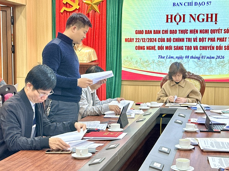 Ban Chỉ đạo 57 xã Thư Lâm tổ chức hội nghị giao ban BCĐ thực hiện NQ số 57-NQ/TW ngày 22/12/2024 của Bộ Chính trị về đột phá phát triển khoa học, công nghệ, đổi mới sáng tạo và chuyển đổi số.- Ảnh 4.