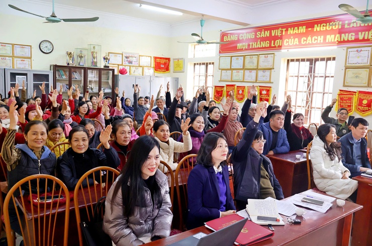 Thôn Tân Phú tổ chức hội nghị cử tri giới thiệu người ứng cử đại biểu HĐND xã Đoài Phương, nhiệm kỳ 2026 – 2031

- Ảnh 2.