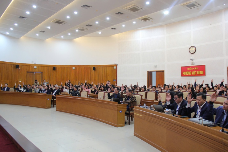 Phường Việt Hưng lấy ý kiến cử tri nơi công tác đối với người ứng cử đại biểu HĐND Thành phố và phường nhiệm kỳ 2026-2031- Ảnh 4.