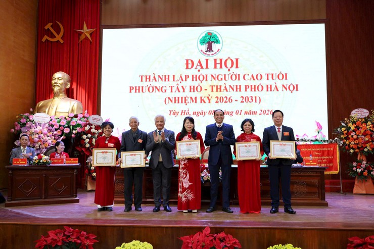 Đại hội điểm thành lập Hội Người cao tuổi phường Tây Hồ: Khởi đầu cho nhiệm kỳ 2026-2031 với nhiều kỳ vọng mới!- Ảnh 13.