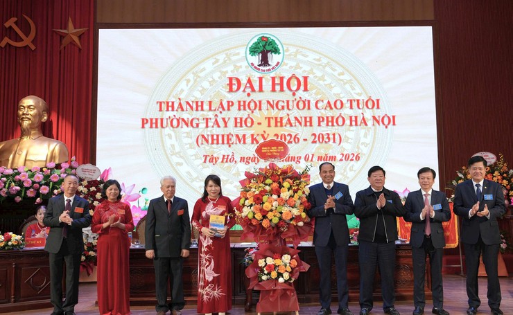 Đại hội điểm thành lập Hội Người cao tuổi phường Tây Hồ: Khởi đầu cho nhiệm kỳ 2026-2031 với nhiều kỳ vọng mới!- Ảnh 2.