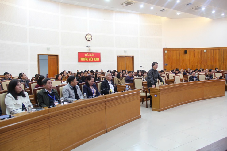 Phường Việt Hưng lấy ý kiến cử tri nơi công tác đối với người ứng cử đại biểu HĐND Thành phố và phường nhiệm kỳ 2026-2031- Ảnh 3.