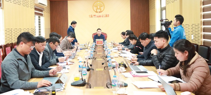 Ban chấp hành Đảng bộ xã Minh Châu khóa I tổ chức hội nghị lần thứ Sáu: họp bàn về công tác Giải phóng mặt bằng bàn giao mỏ cát Tây Đằng – Minh Châu, hoàn thiện các văn bản trọng tâm đầu năm 2026- Ảnh 1.