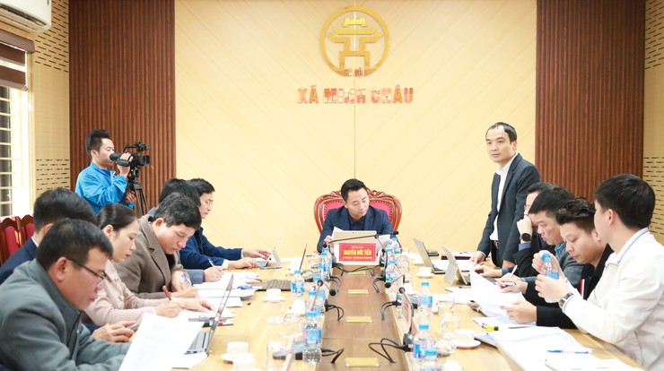 Ban chấp hành Đảng bộ xã Minh Châu khóa I tổ chức hội nghị lần thứ Sáu: họp bàn về công tác Giải phóng mặt bằng bàn giao mỏ cát Tây Đằng – Minh Châu, hoàn thiện các văn bản trọng tâm đầu năm 2026- Ảnh 2.