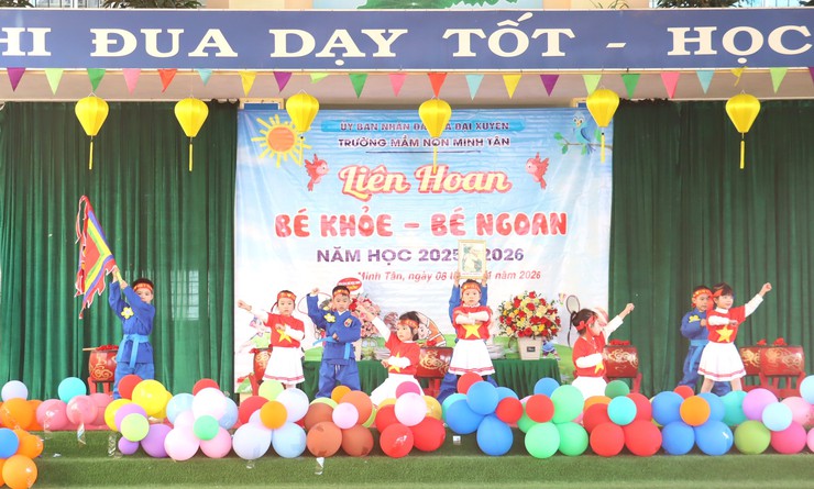 Sôi nổi Liên hoan “Bé khỏe – Bé ngoan” tại Trường Mầm non Minh Tân- Ảnh 2.