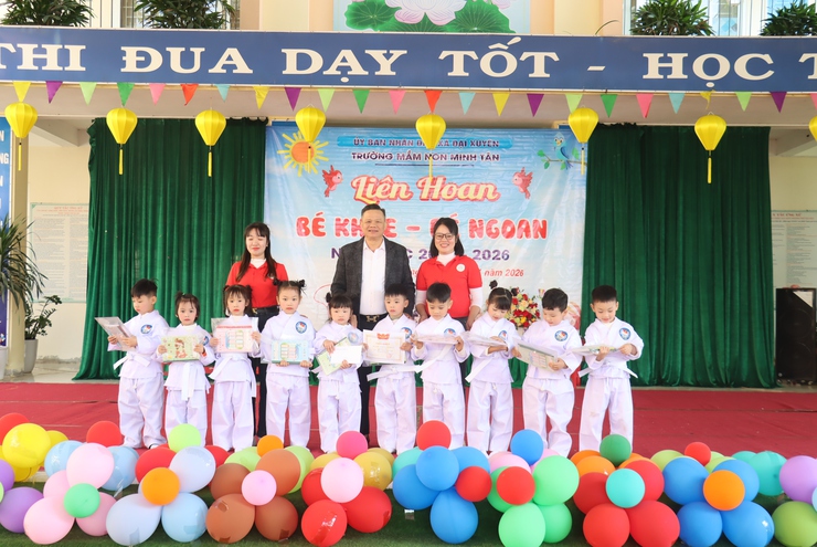 Sôi nổi Liên hoan “Bé khỏe – Bé ngoan” tại Trường Mầm non Minh Tân- Ảnh 10.