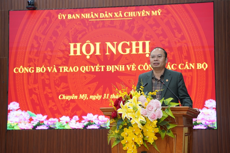 Hội nghị công bố và trao quyết định về công tác cán bộ- Ảnh 3.