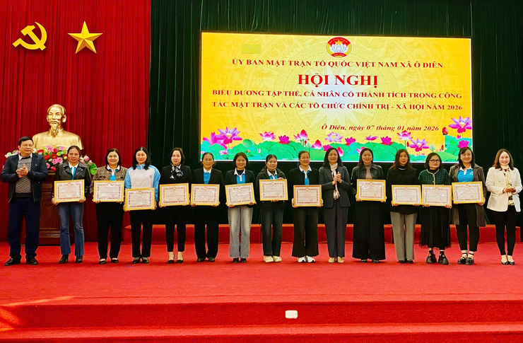 Hội nghị triển khai nhiệm vụ công tác Mặt trận và các tổ chức chính trị - xã hội năm 2026- Ảnh 2.