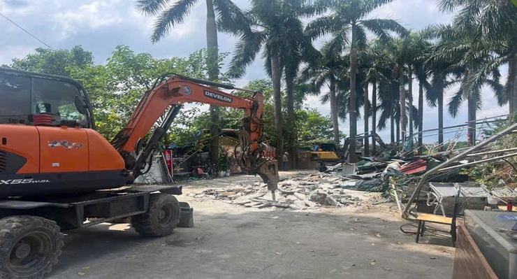 ĐÔNG NGẠC QUYẾT LIỆT TRONG CÔNG TÁC QUẢN LÝ ĐẤT ĐAI, TRẬT TỰ XÂY DỰNG, VỆ SINH MÔI TRƯỜNG, VĂN MINH ĐÔ THỊ- Ảnh 2.