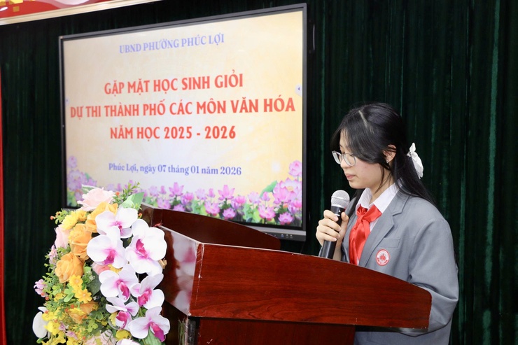 Phường Phúc Lợi: Gặp mặt, động viên đội tuyển học sinh giỏi dự thi cấp thành phố- Ảnh 3.