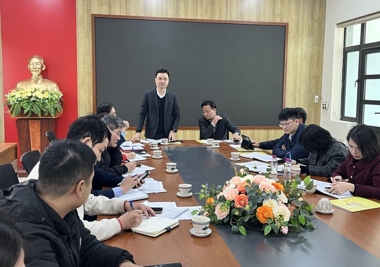 Thường trực Đảng uỷ xã Bát Tràng làm việc với Ủy ban MTTQ và các tổ chức chính trị – xã hội của xã về nhiệm vụ trọng tâm công tác năm 2026- Ảnh 2.