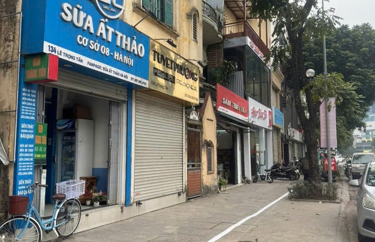 PHƯỜNG PHƯƠNG LIỆT RA QUÂN CHỈNH TRANG ĐÔ THỊ, QUYẾT TÂM GIẢI QUYẾT CÁC “ĐIỂM NGHẼN” VỀ TRẬT TỰ ĐÔ THỊ- Ảnh 3.