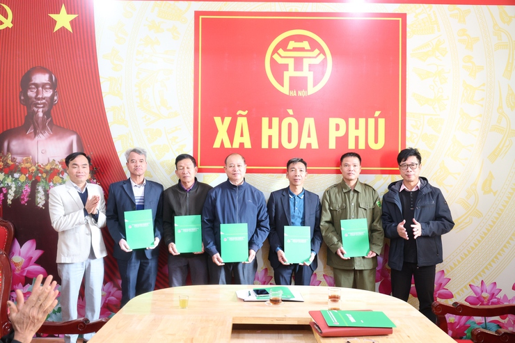 Hội nghị tổng kết hoạt động tín dụng chính sách xã hội trên địa bàn xã sau sáp nhập- Ảnh 6.