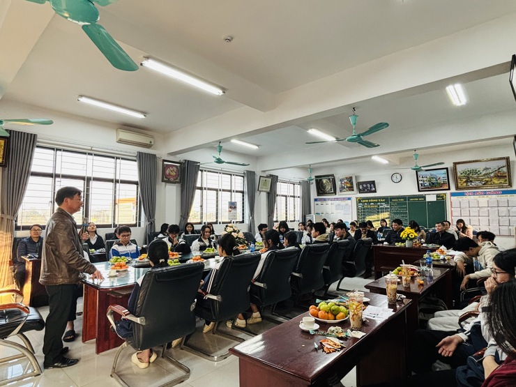 Xã Hưng Đạo gặp mặt, động viên học sinh tham dự kỳ thi Học sinh giỏi cấp Thành phố- Ảnh 3.