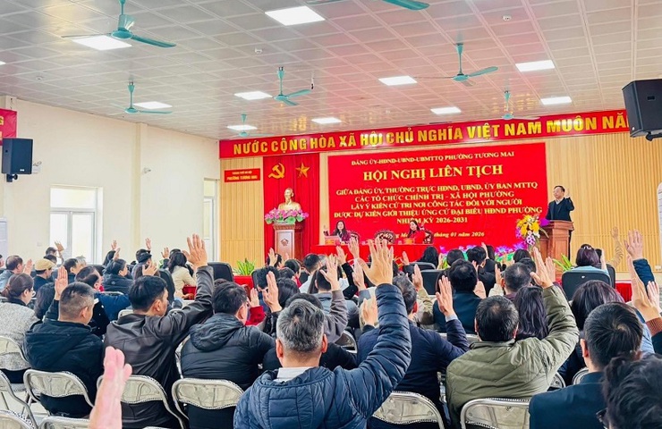 Đảng uỷ, HĐND, UBND, UBMTTQ phường Tương Mai tổ chức Hội nghị liên tịch lấy ý kiến cử tri nơi công tác đối với người được dự kiến giới thiệu ứng cử đại biểu HĐND phường, nhiệm kỳ 2026-2031- Ảnh 1.