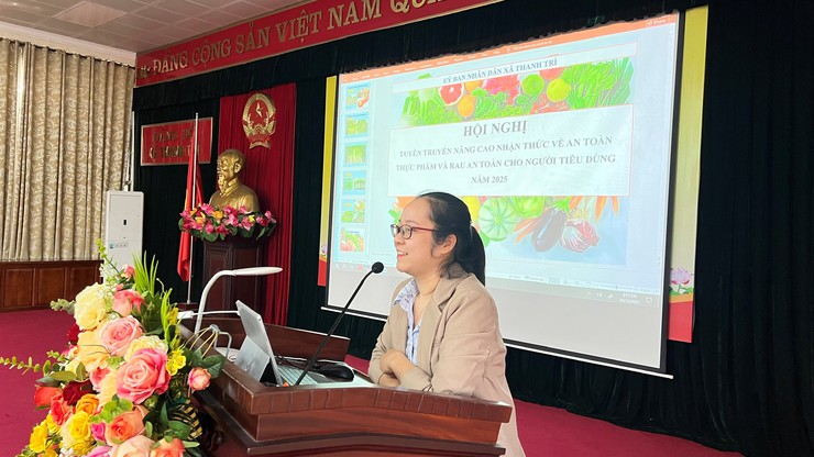 HƠN 200 HỘ SẢN XUẤT, KINH DOANH ĐƯỢC "TRANG BỊ" KIẾN THỨC VỀ AN TOÀN THỰC PHẨM TRƯỚC THỀM TẾT NGUYÊN ĐÁN 2026- Ảnh 2.