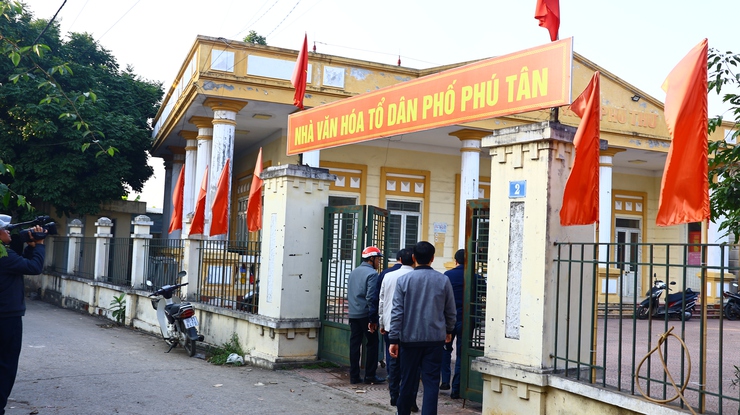 Thường trực Đảng ủy xã Thạch Thất tổ chức hội nghị làm việc với 11 chi bộ thôn trên địa bàn xã- Ảnh 5.