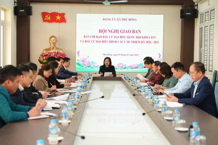 Xã Phù Đổng tổ chức Hội nghị giao ban Ban chỉ đạo Bầu cử Đại biểu Quốc hội khóa XVI và Bầu cử Đại biểu HĐND các cấp, nhiệm kỳ 2026 – 2031.- Ảnh 4.