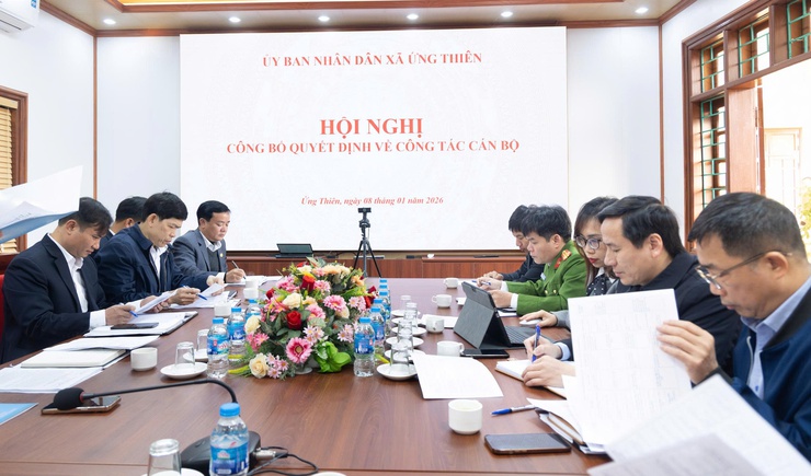 UBND xã Ứng Thiên đánh giá kết quả triển khai các kế hoạch trọng tâm, chuẩn bị tốt các điều kiện phục vụ Nhân dân đón Tết Bính Ngọ 2026- Ảnh 9.