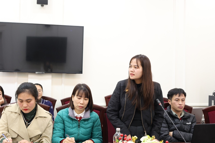 Thường trực Đảng ủy xã Vân Đình làm việc với Trung tâm Dịch vụ tổng hợp và Phòng Văn hóa - Xã hội- Ảnh 5.