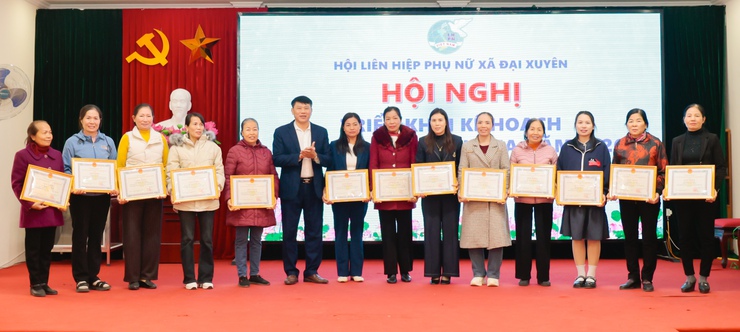 Hội nghị Ban Chấp hành Hội LHPN xã Đại Xuyên mở rộng- Ảnh 5.