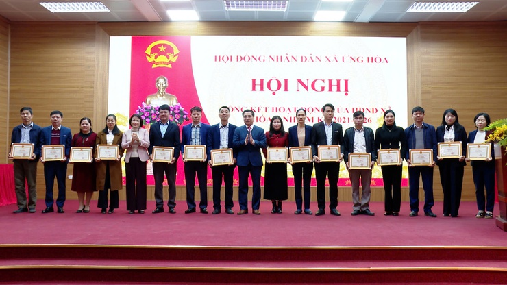 HĐND XÃ ỨNG HOÀ TỔNG KẾT HOẠT ĐỘNG KHOÁ I, NHIỆM KỲ 2021-2026- Ảnh 4.